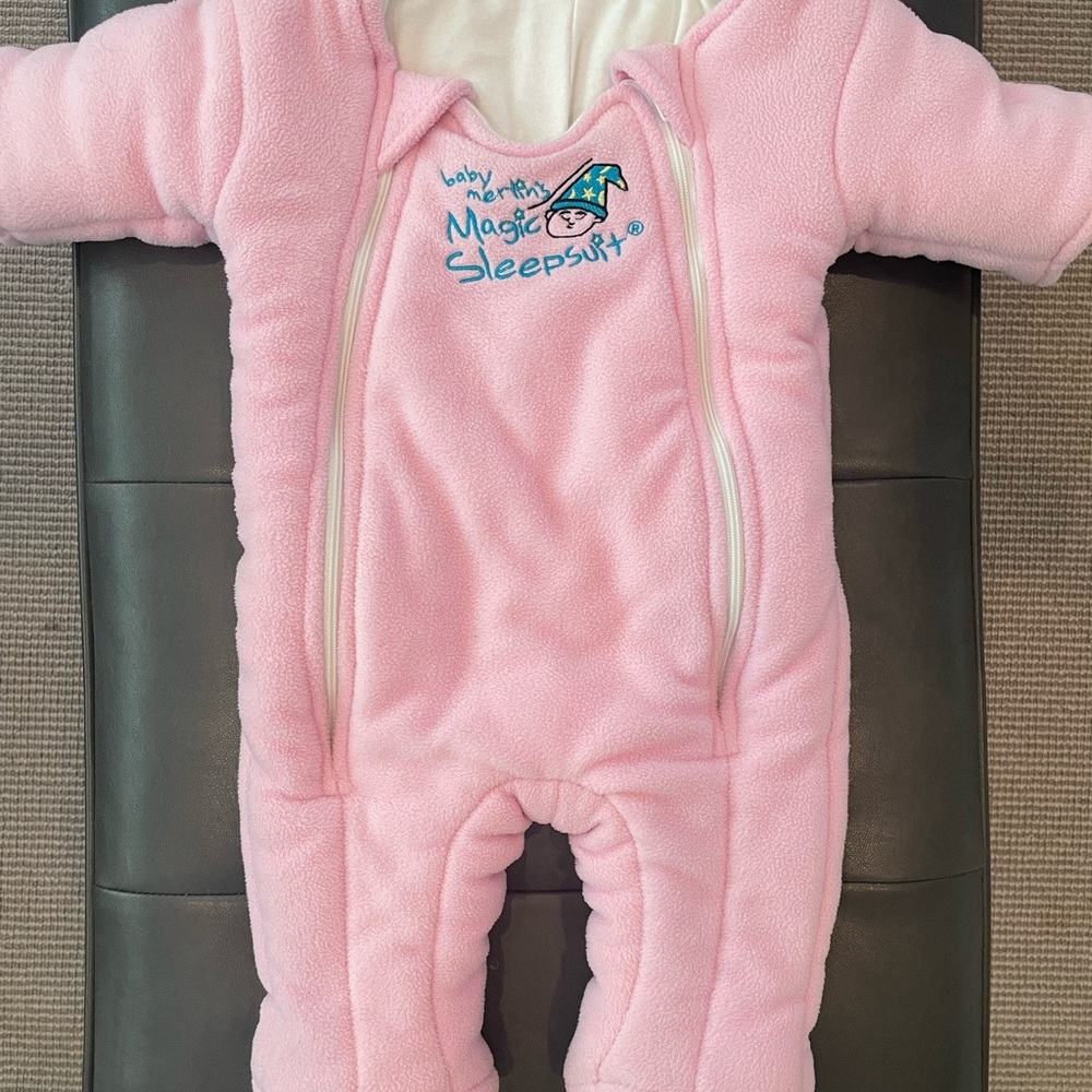 Baby Merlin Magic Sleepsuit sz Small 3-6months